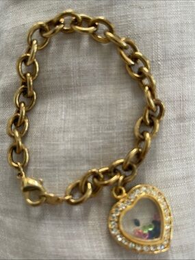 Vintage AVON Bracelet.